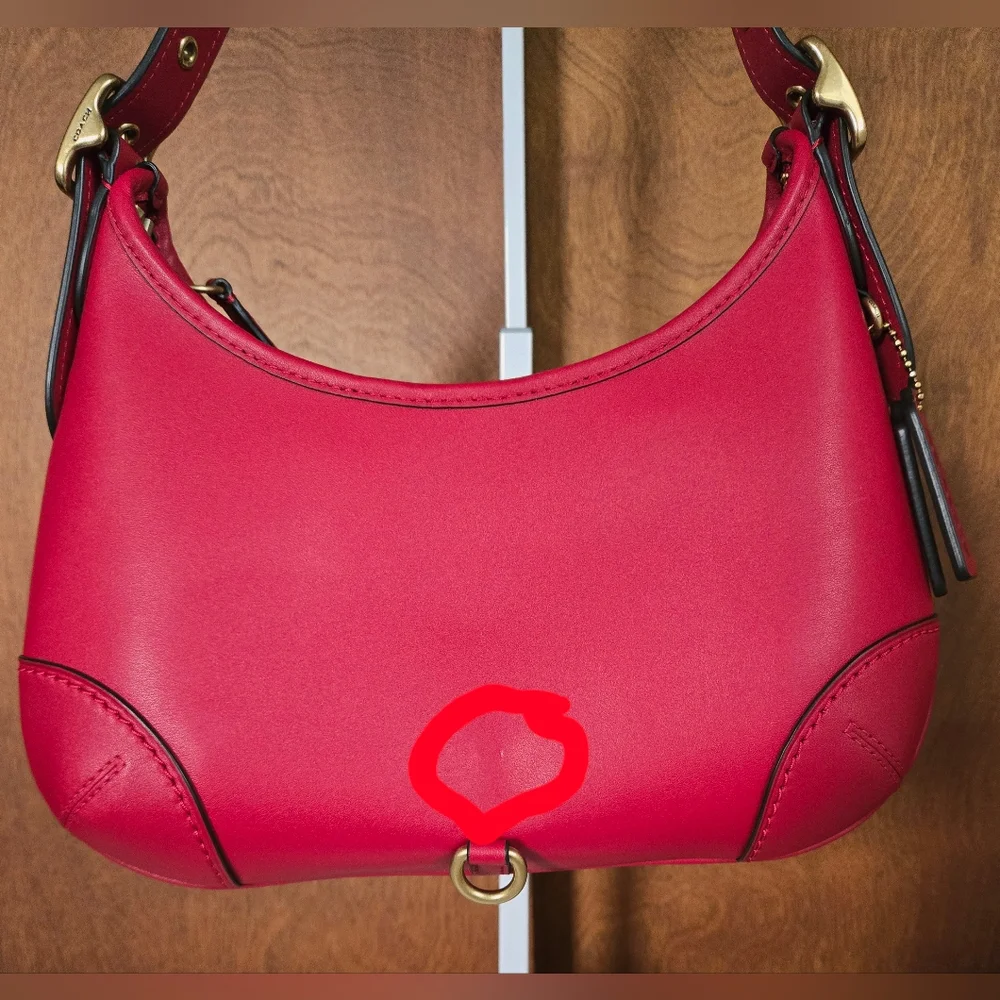Coach Hamptons Hobo - Picture 6 of 6